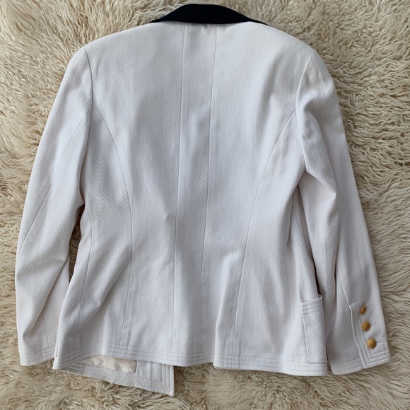 Chanel nautical blazer EUC - size 40 - Picture 4 of 4